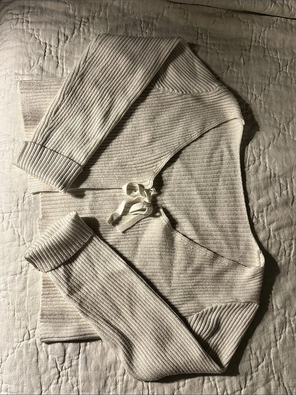 Ribbed cropped sweater